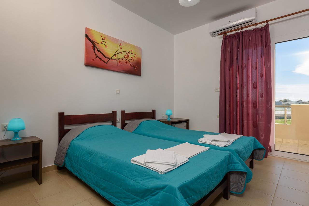 Elpidis Villa Kokkinos Pyrgos Zewnętrze zdjęcie